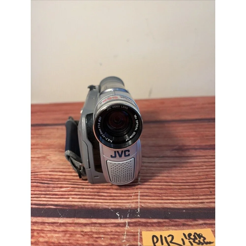 JVC GR-D70U Mini DV Camcorder Digital Video Camera For Parts